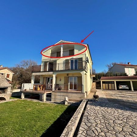 Apartments Pavle Malinska Zewnętrze zdjęcie