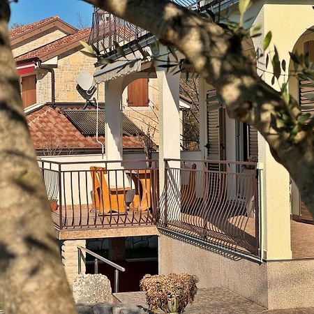 Apartments Pavle Malinska Zewnętrze zdjęcie