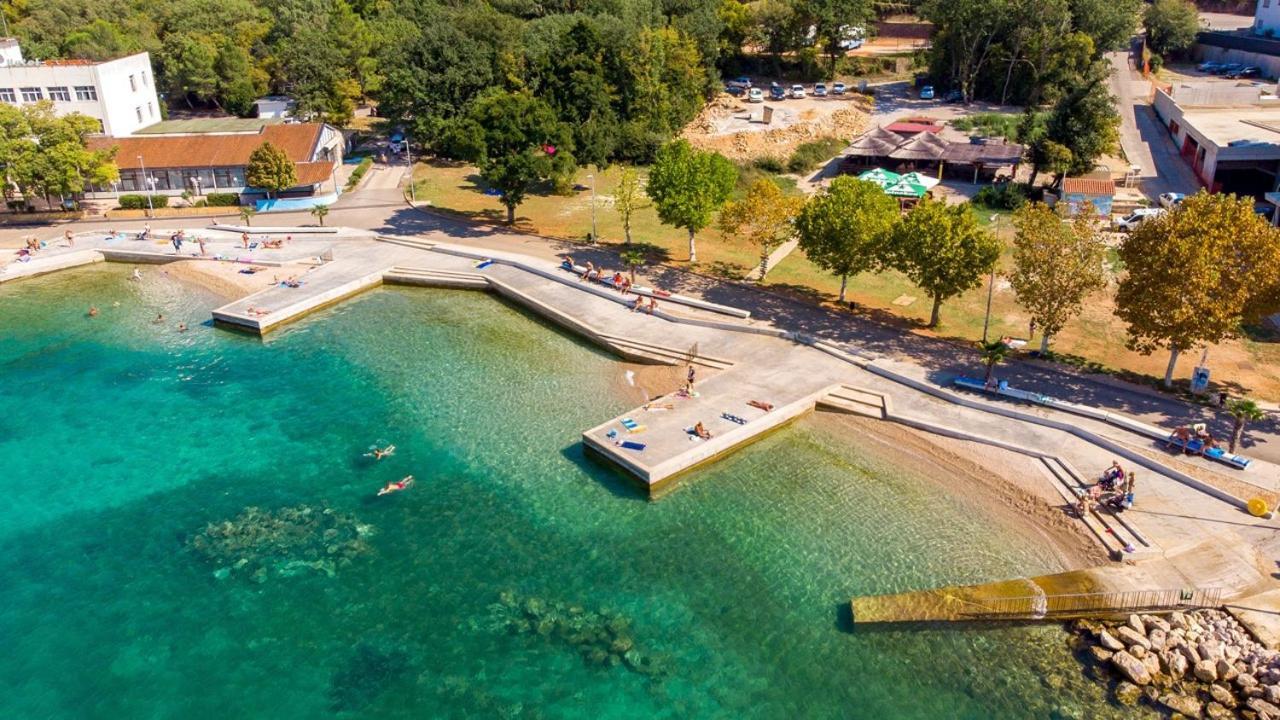Apartments Pavle Malinska Zewnętrze zdjęcie
