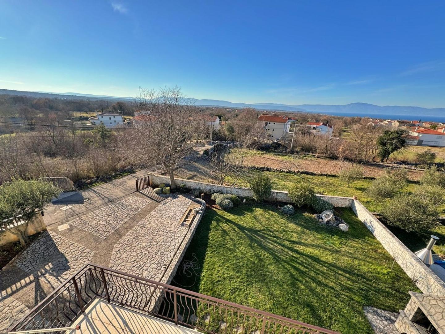 Apartments Pavle Malinska Zewnętrze zdjęcie