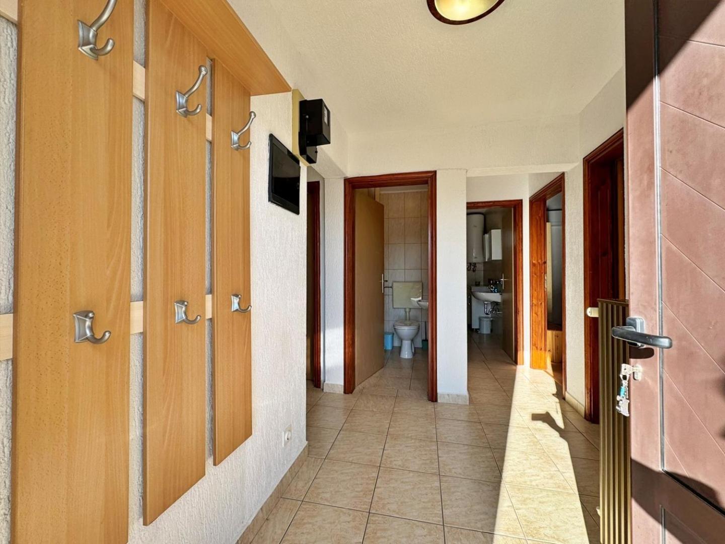 Apartments Pavle Malinska Zewnętrze zdjęcie