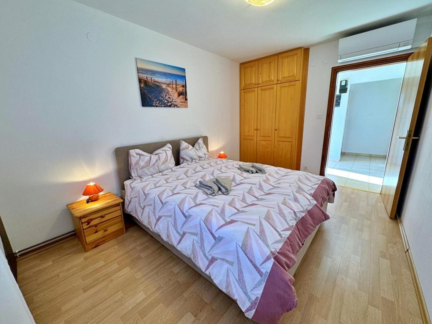 Apartments Pavle Malinska Zewnętrze zdjęcie