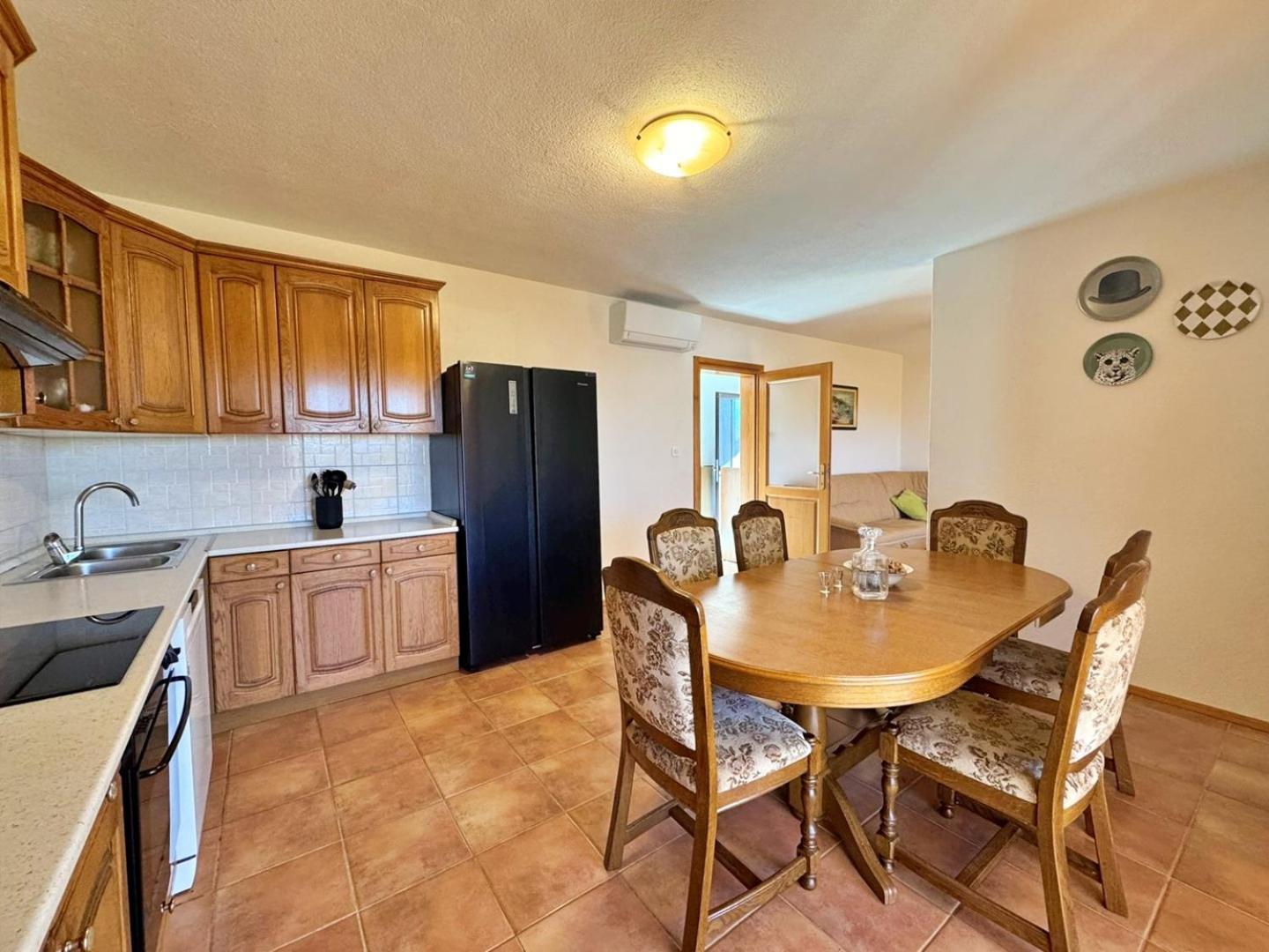 Apartments Pavle Malinska Zewnętrze zdjęcie