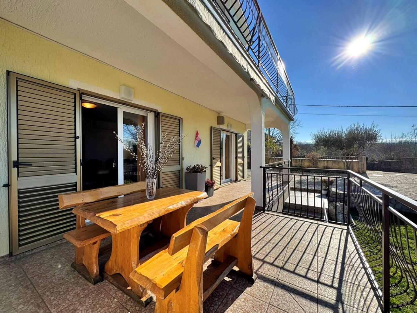Apartments Pavle Malinska Zewnętrze zdjęcie